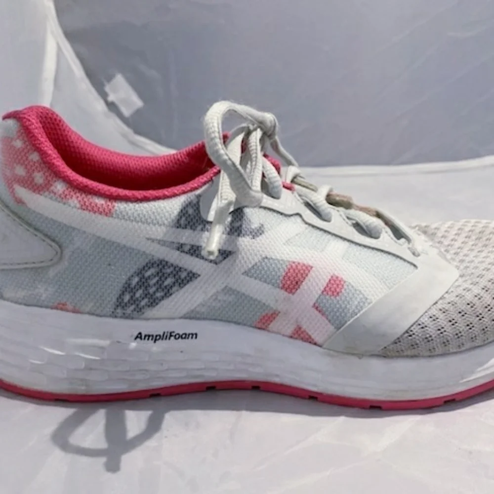 ASICS Patriot 10 Athletic Shoes Pink Grey White Sneakers Girl's 3.5 Amplifoam